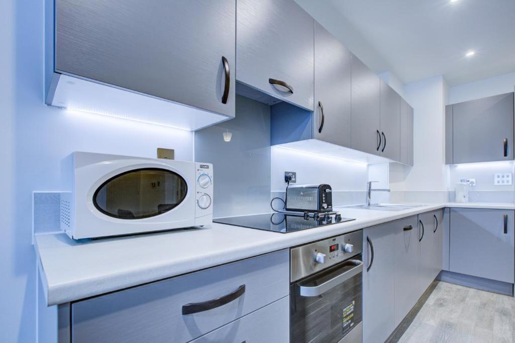 Апартаменти Luxury 2 Bed Flat In A New Block In East Acton Лондон Екстер'єр фото